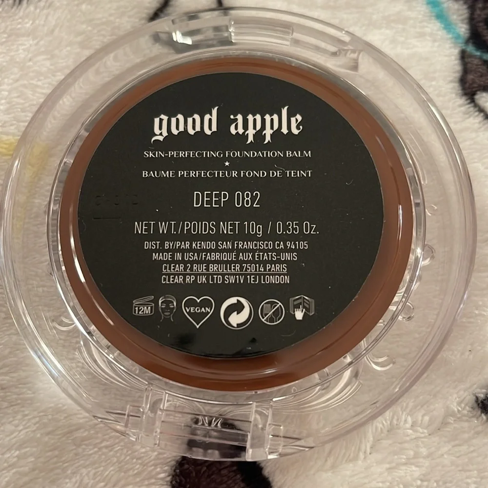 KVD Deep 082 Good Apple Skin-Perfecting Hydrating Foundation Balm